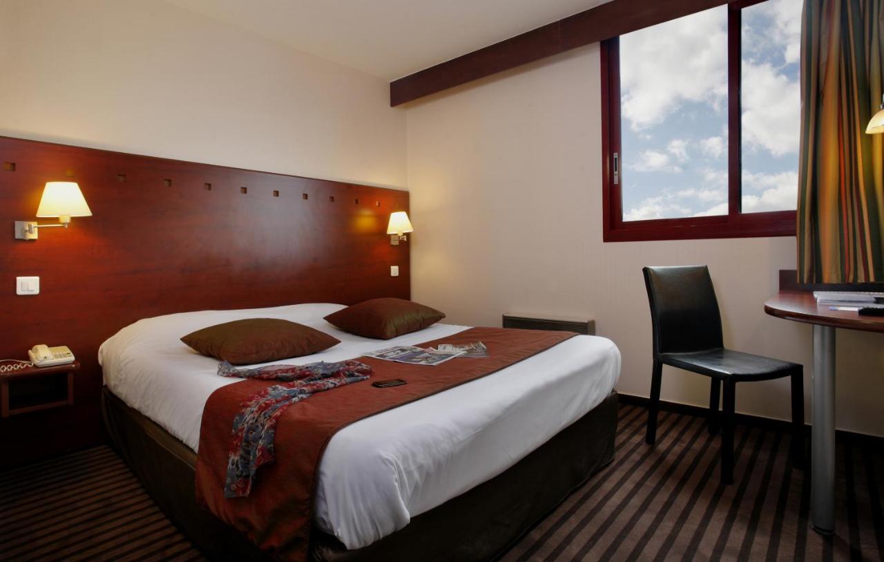 Hotel Gallieni Gennevilliers Phòng bức ảnh